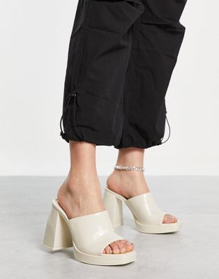 Bershka high heel chunky 70s platform sandal in cream
