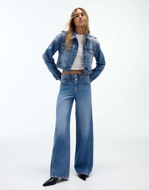 Bershka High-waist barrel jeans in mid blue, 2 of 6