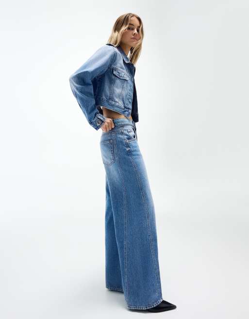 Bershka High-waist barrel jeans in mid blue, 5 of 6