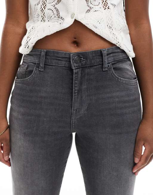 Bershka baggy skater jeans in washed black | ASOS