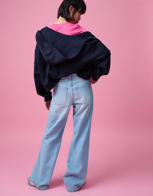 Bershka High-waist shimmery straight wide-leg jeans in mid blue, 2 of 4