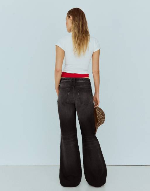 Bershka High-waist wide-leg jeans in black, 3 of 6