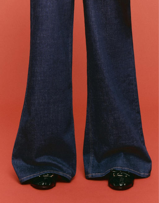 Bershka High-waist wide-leg jeans in blue, 5 of 6