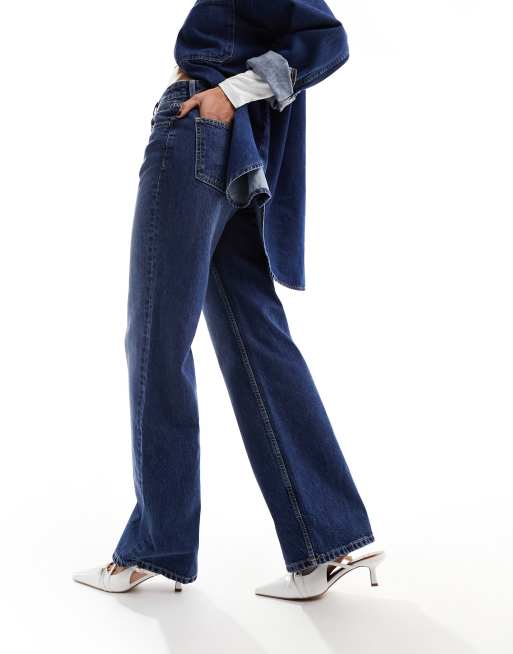 High-Waist Straight Fit Indigo Wash Jean