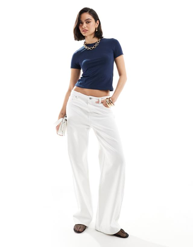 Bershka - high waisted baggy jeans in white