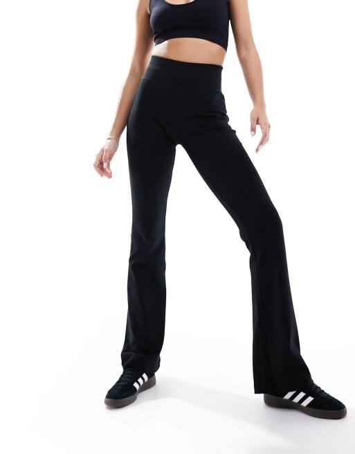 Bershka high waisted flared trousers in black, 4 of 5