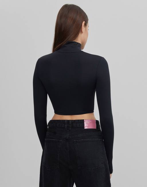 Bershka – Hochgeschlossenes, langärmliges Oberteil mit Reißverschluss in Schwarz, 2 von 4