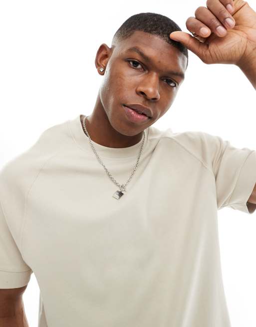 Bershka – Hochwertiges, kastiges T-Shirt in Steinbeige