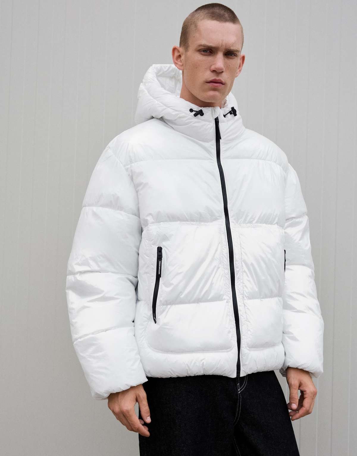 Bershka Hooded puffer jacket in white