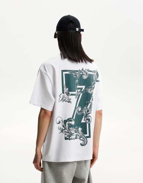 Bershka - Hvid T-shirt med korte ærmer og print - view 1