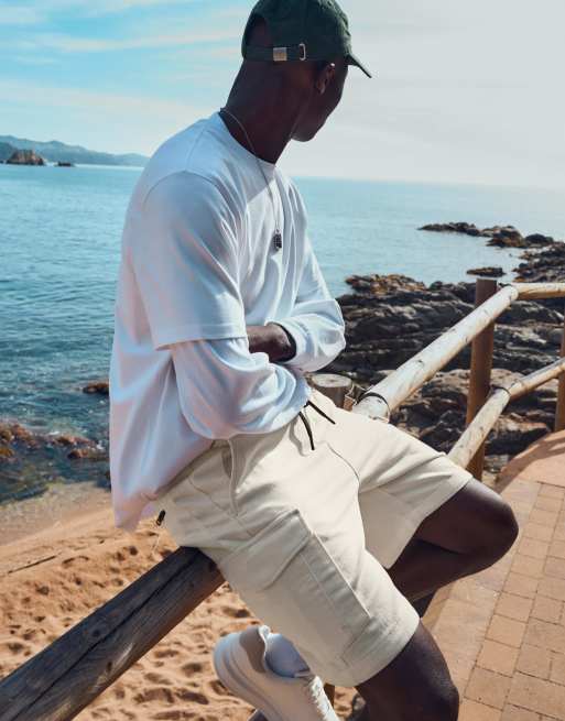 Bershka - Hvide cargo-bermudashorts i regular fit, 3 af 4