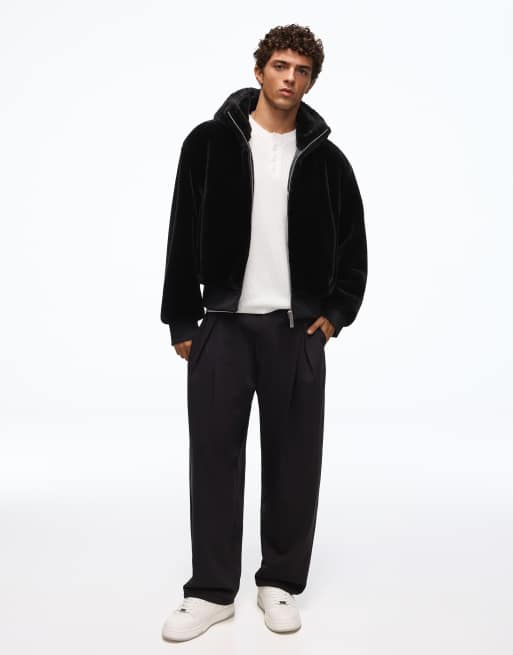 Bershka jack met capuchon en borg in zwart, 2 van 5