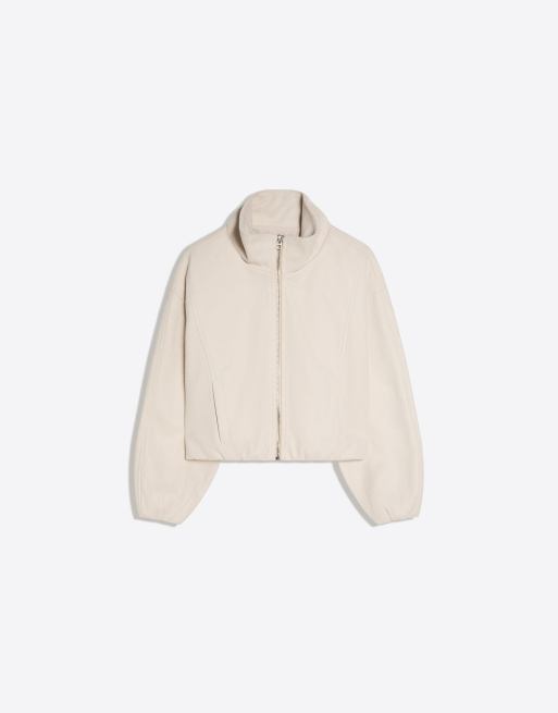 Bershka Jacke aus Wollmix mit gerafftem Saum in Ecru, 5 von 5