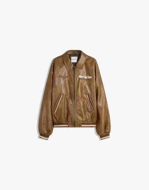 Bershka – Jacke in kamelbrauner Lederoptik mit Stickerei - view 1