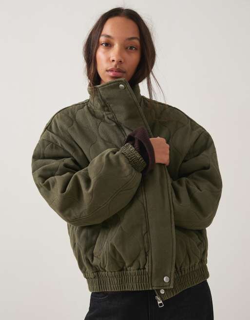 Bershka – Jacke in Khaki mit Zopfmuster und Stickerei, 5 von 7