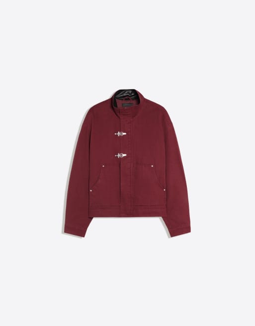 Bershka Jacke in Lederoptik mit Kragenverschluss in Rot, 5 von 6