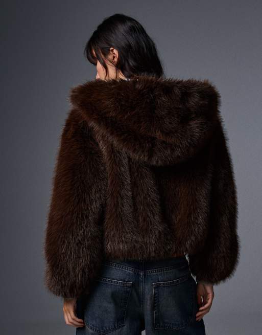 Bershka Jacke mit Faux-Fur-Kapuze in Braun, 3 von 6