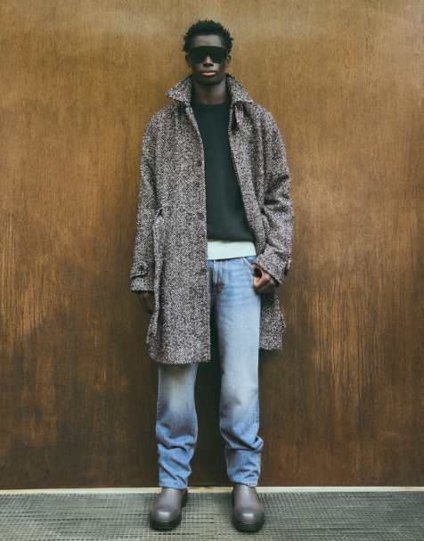 Bershka jas met viltlook en visgraatmotief met ceintuur in beige - view 1
