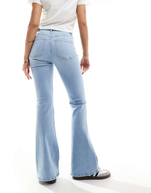 Bershka – Jasnoniebieskie dzwony jeansowe z wysokim stanem, 3 z 5