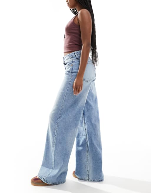 Bershka Jean large à taille haute Bleu clair délavé ASOS