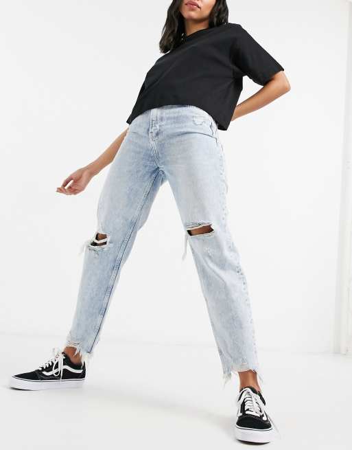 Bershka Jean mom d chir avec ourlet aspect vieilli Bleu clair