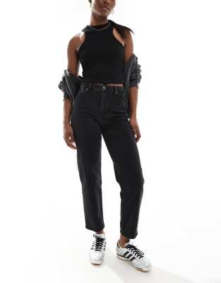 Bershka - Jean mom ultra confort à taille haute - Noir