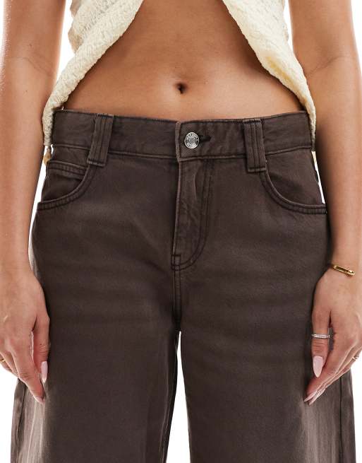 Bershka - Jeans a palloncino con fondo ampio marrone slavato, 5 di 5