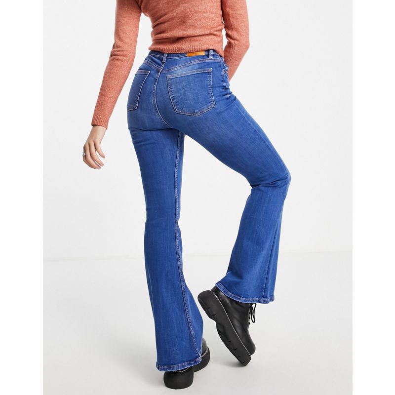 Jeans a zampa Jeans Bershka - Jeans a zampa blu medio
