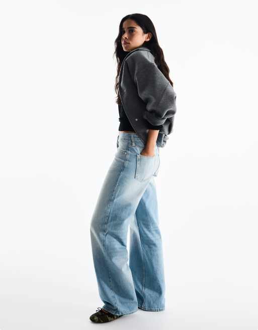 Bershka – Jeans in Mittelblau mit niedrigem Bund, 2 von 6