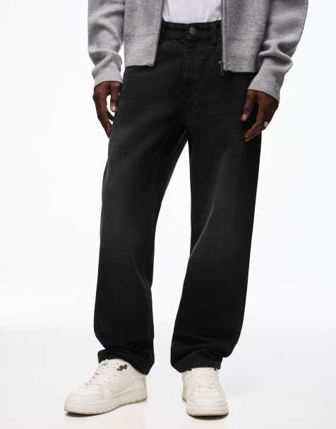 Bershka – Jeans in Schwarz mit geradem Bein - view 1
