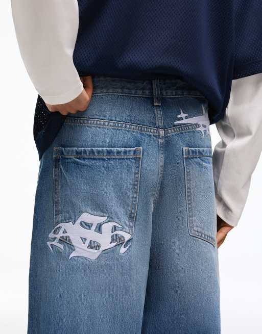 Bershka jeans med broderi i neobarrel-modell, mellanblå, 4 av 4