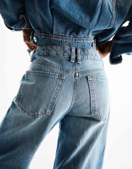 Bershka jeans med hög midja, vida raka ben i mellanblått, 4 av 5