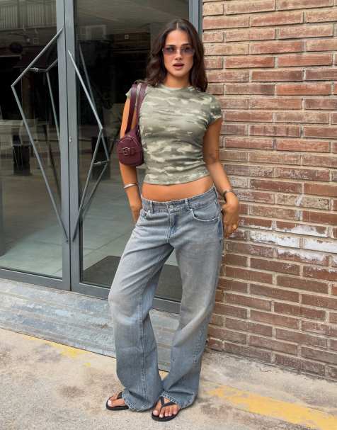 Bershka jeans med lige ben og mellemhøj talje i blå - view 1