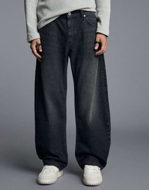 Bershka jeans med tvinnade ben i svart - view 1