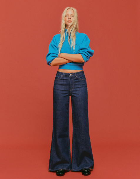 Bershka jeans met hoge taille en wijde pijpen in blauw - view 1