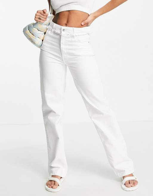 Bershka – Jeans mit hohem Bund, geradem Bein und Zierausschnitt in Weiß, 4 von 4