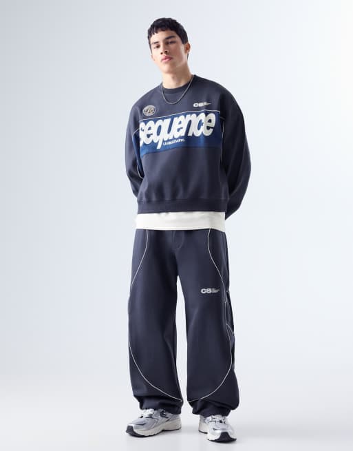 Bershka – Jeansblå sweatshirt med rund halsringning och tryck, 2 av 4