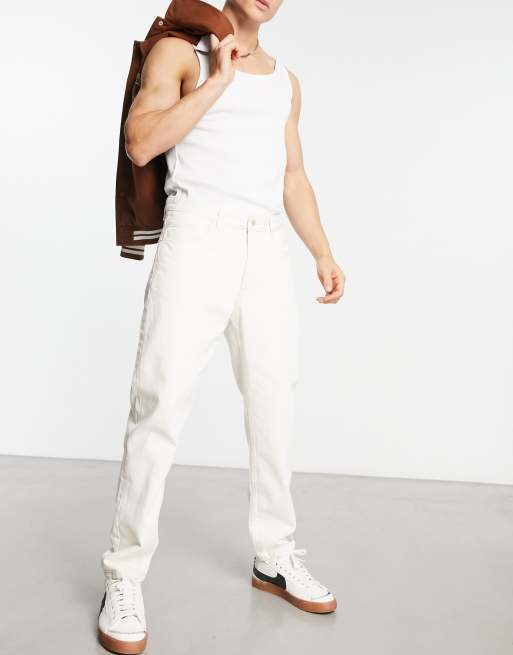 Bershka – Jeansy o prostym kroju w stylu vintage w kolorze ecru