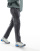 Thumbnail 1 van 5