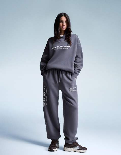 Bershka - Joggingbroek met print in grijs - view 1