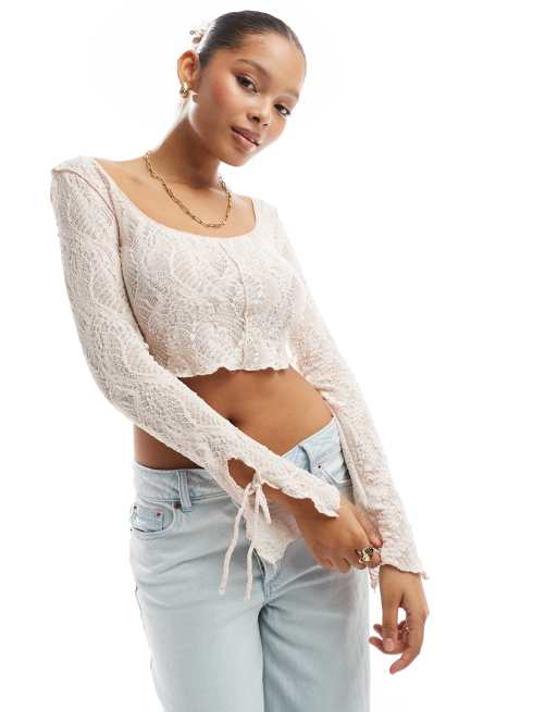 Bershka - Kanten top met lage ronde hals in vaalroze