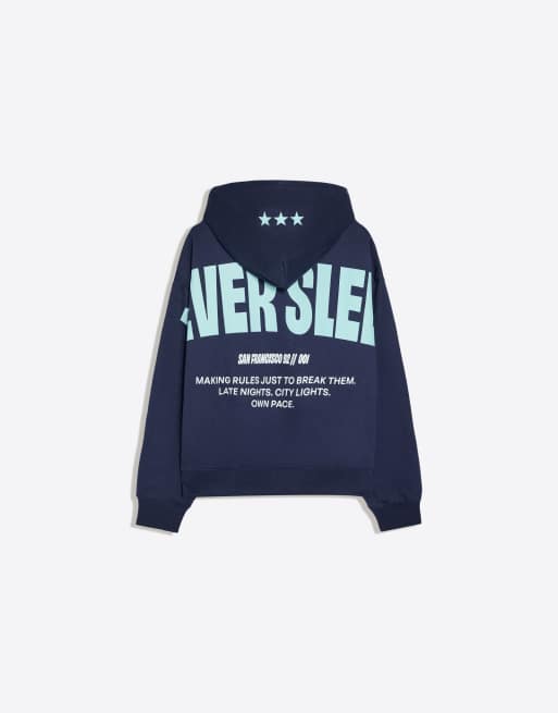Bershka Kapuzen-Sweatshirt mit Print in Blau, 5 von 5