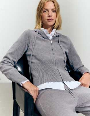 Bershka - Kapuzenjacke in Hellgrau