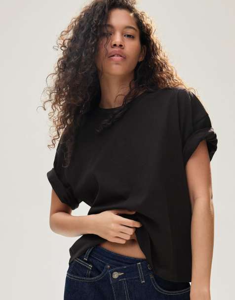 Bershka – Kastiges, kurzärmliges T-Shirt in Schwarz - view 1