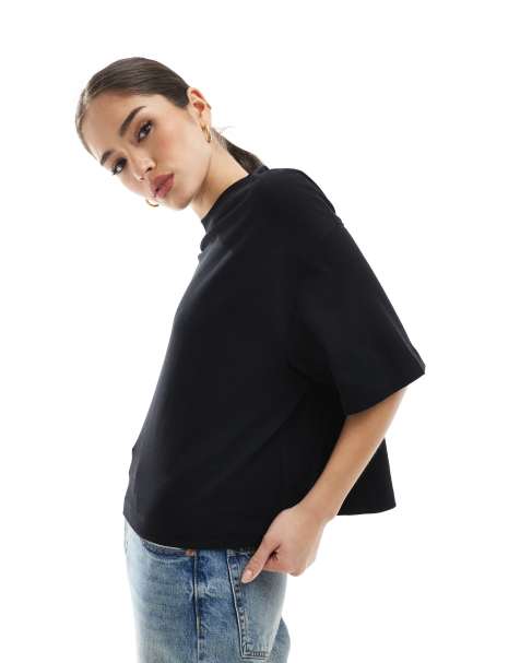 Bershka – Kastiges Oversize-T-Shirt in Schwarz - view 1