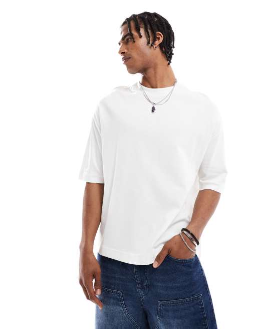 Bershka – Kastiges T-Shirt in Weiß mit farblich abgestimmtem Rückenprint