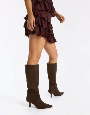 Heel 1
