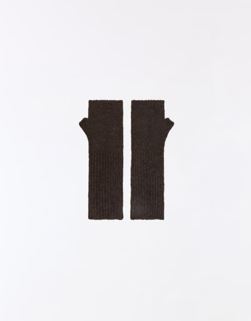 Bershka Knitted mittens in brown, 3 of 5