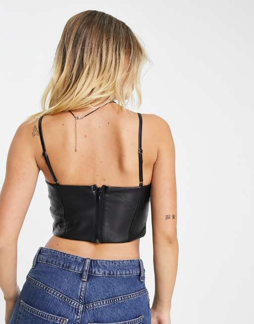 Bershka - Korsettop van imitatieleer met structuur in zwart, 2 van 4