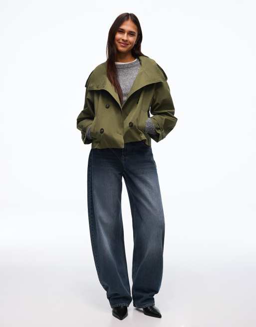 Bershka - Kort kakifarvet trenchcoat med ballonform, 3 af 4